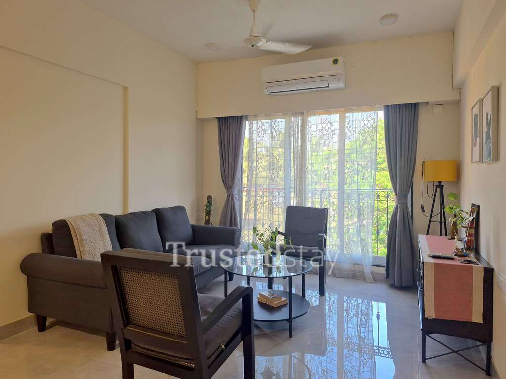 Bedroom 1 of TrustedStay Dsilva Niketan Service Apartment in Kurla West, Mumbai